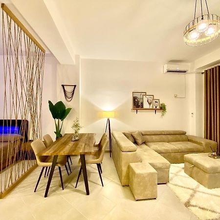 Azalea Studio Apartment In City Center Durrës Eksteriør billede